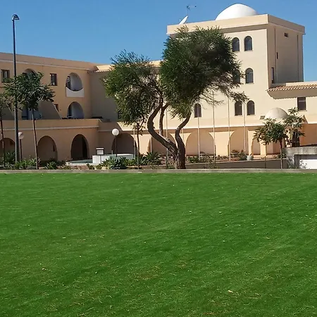 Mar, Colina Sol - T2 Com Acesso A Praia *