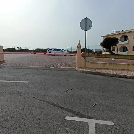 Mar, Colina Sol - T2 Com Acesso A Praia Apartament *