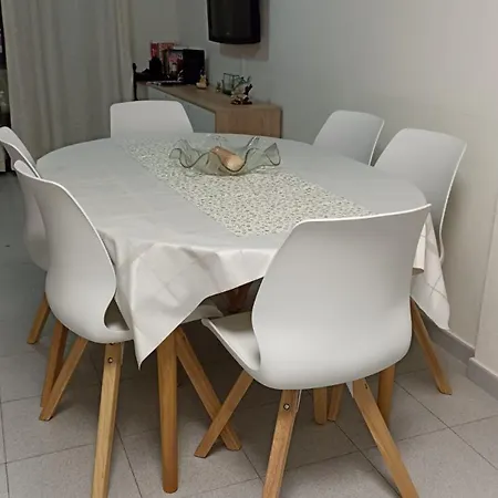 Mar, Colina Sol - T2 Com Acesso A Praia *