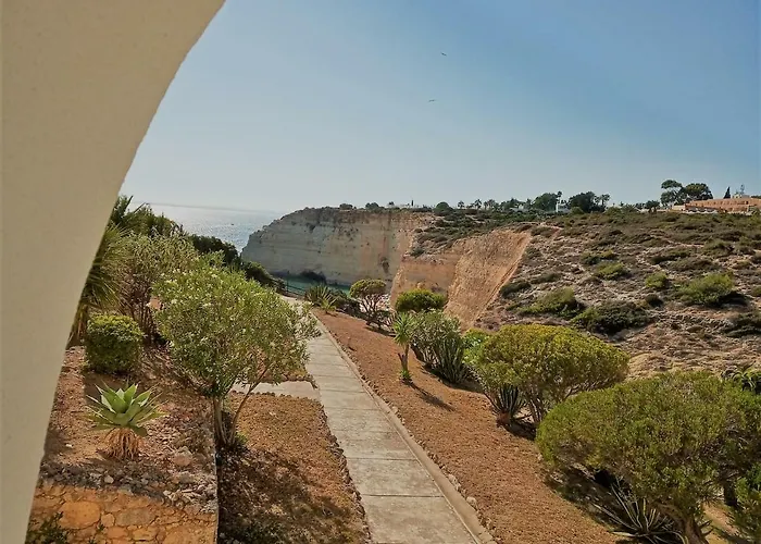 Mar, Colina Sol - T2 Com Acesso A *